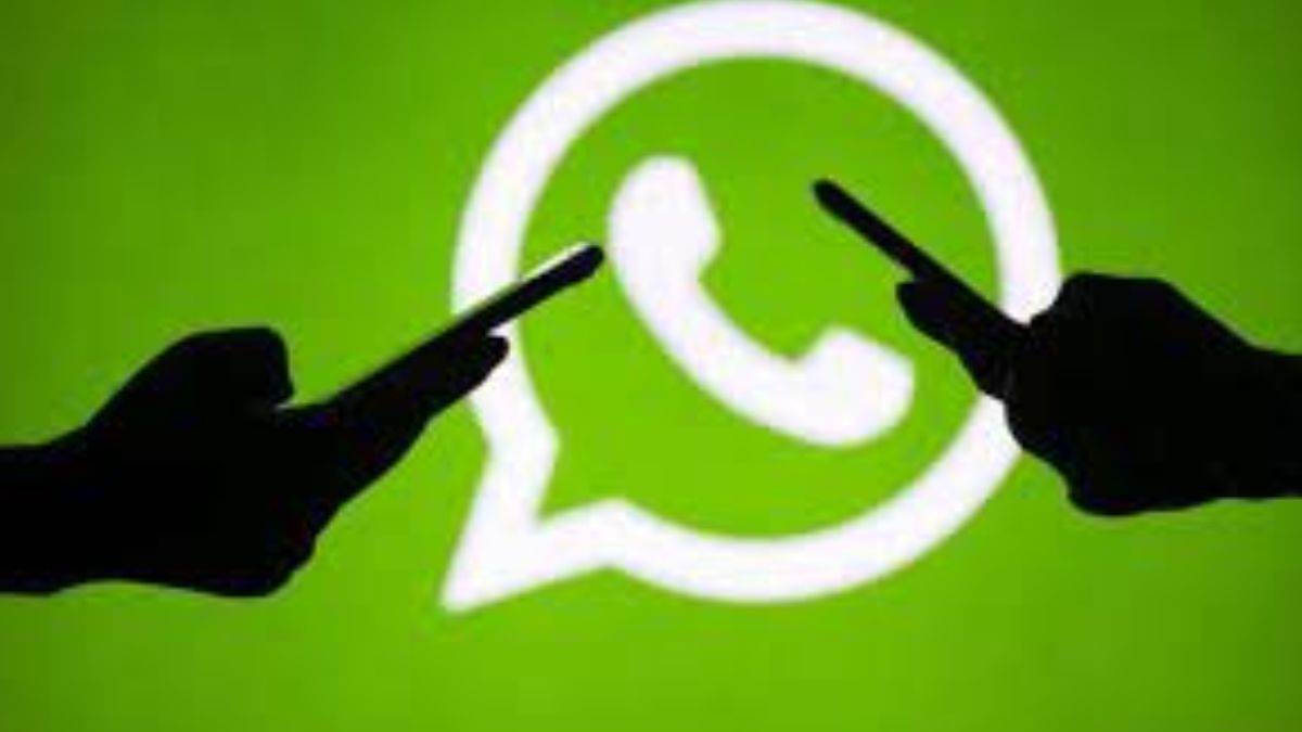 Whatsapp Down: WhatsApp stalled after UPI, huge drawback in sending messages to teams