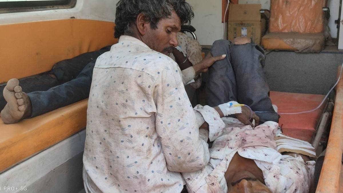 Street accident: One hand was reduce off from shoulder, police recovered palms from fifty meters away
