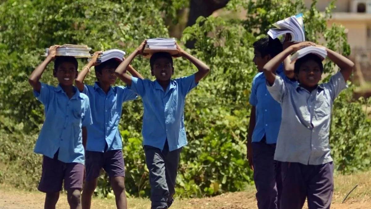 Youngsters acquired reduction from warmth, authorities declared summer time trip, declared vacation until June 15