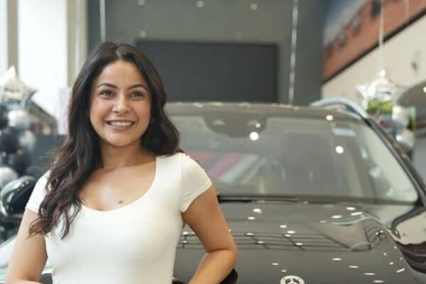Shahnaz Gill fulfills desires, costly luxurious vehicles purchased exhausting work, now Katrina of Punjab joined huge movie star