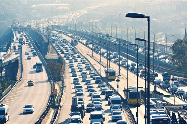 Visitors Fines Price Rs 12,000 Crore Issued In 2024, Rs 9,000 Crore Unpaid