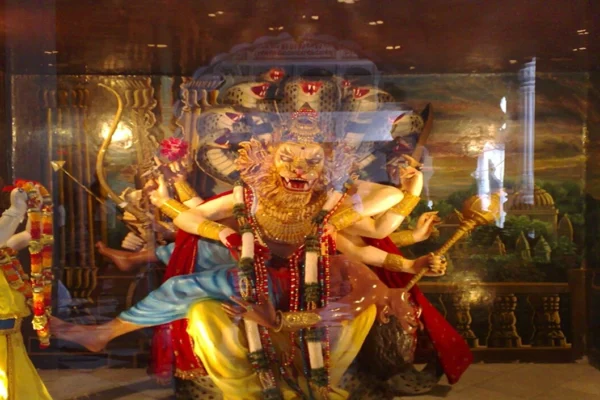 Narasimha Jayanti 2025: Worshiping Lord Narsingh removes concern and negativity, know the worship technique and Muhurta